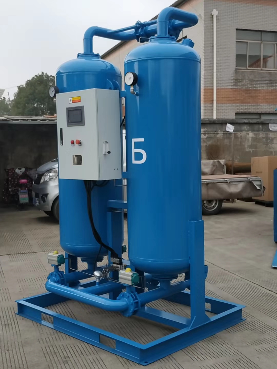 吸附式干燥機氧化鋁多久更換一次？